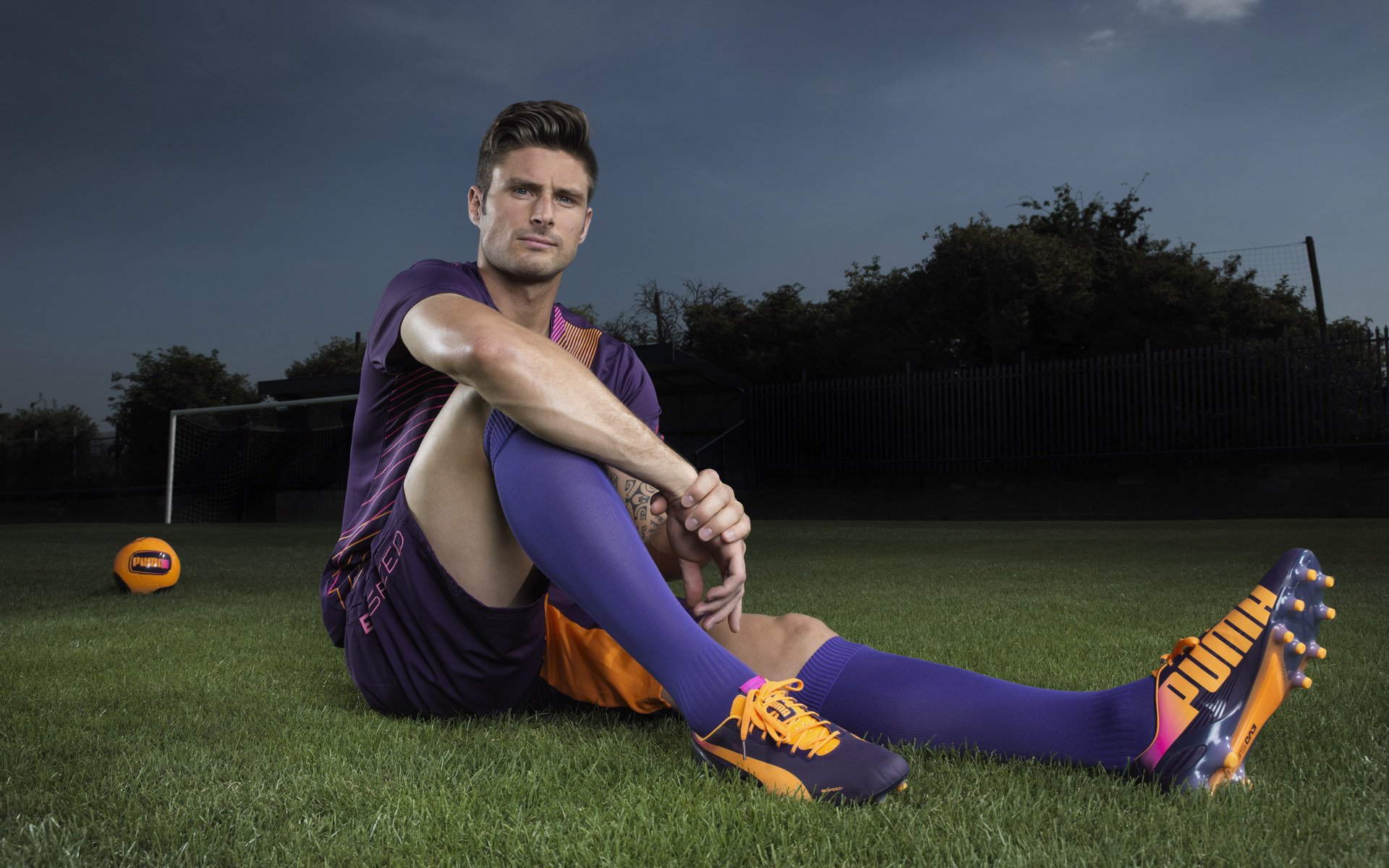 阿森纳在英联杯中晋级四强,热苏斯梅开二度,英联杯阿森纳首发